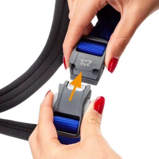 Шлейка Ferplast DAYTONA CROSS L с мягкой подкладкой и магнитными замками синяя