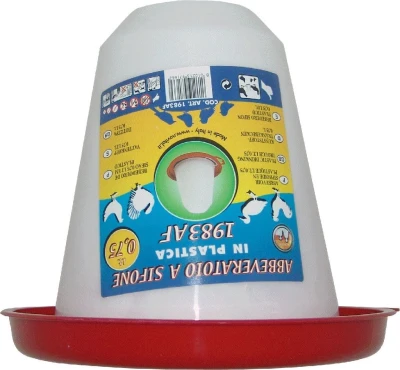 Поилка вакуумная Novital 0,75 литра