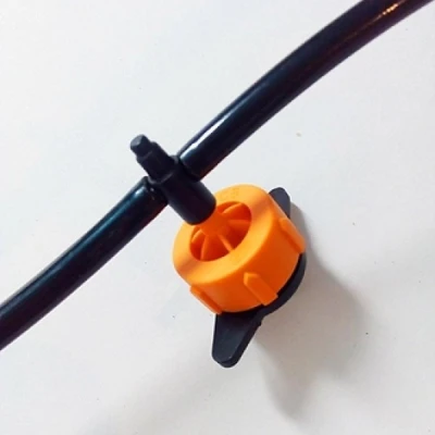 Капельница компенсированная 1/4“ 2 л/ч 1-3 bar