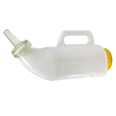 Бутылка LSTL для кормления теленка с силиконовой соской 2 л