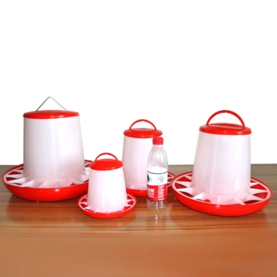 Кормушка бункерная LSTL 1,5 кг. пластик с разд. Решеткой