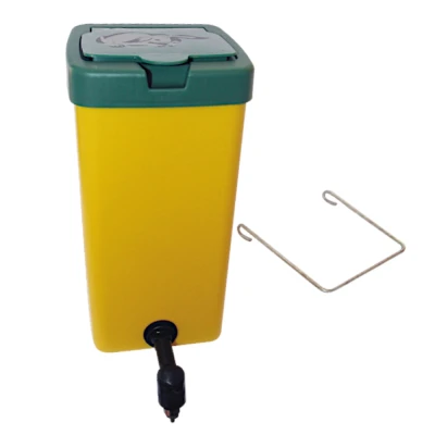 Ниппельная поилка River для кроликов с бачком 1 литр 90 градусов